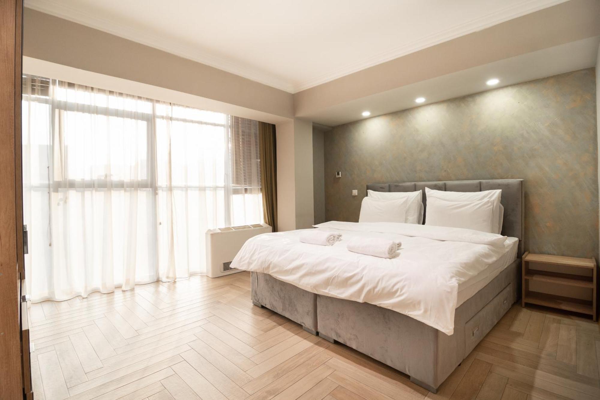 The One Apart Hotel Luxury Suites & Apartments Скоп'є Екстер'єр фото