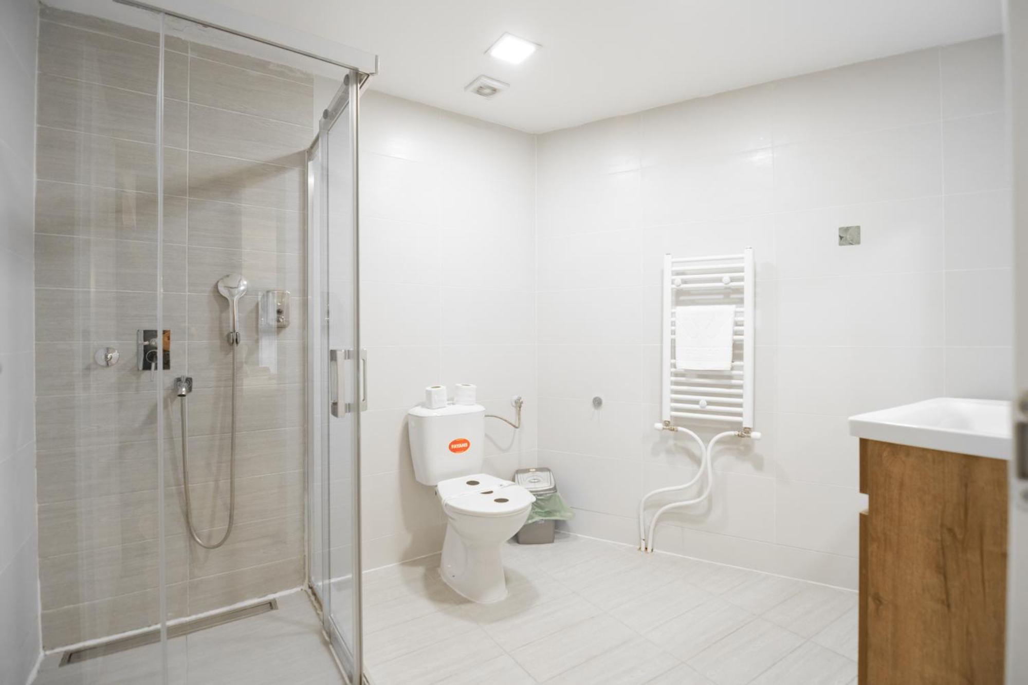 The One Apart Hotel Luxury Suites & Apartments Скоп'є Екстер'єр фото